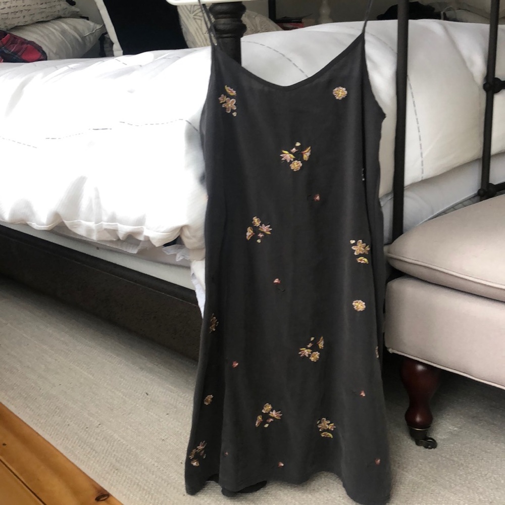 cute spaghetti strap dress!